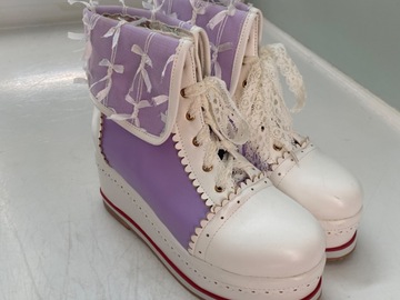 Selling with online payment: Wedge Boots