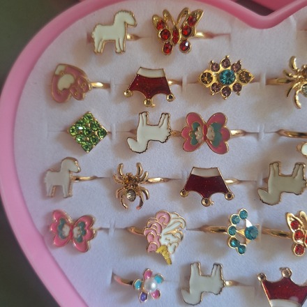 12x 36pc Adjustable Kids Party Rings w/ display 
