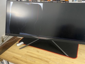 À vendre: écran prédator x34 cassé 