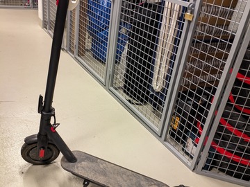 Selling: A e-scooter in good condition