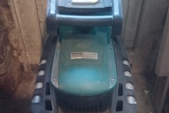 À louer: Broyeur à branche Makita  