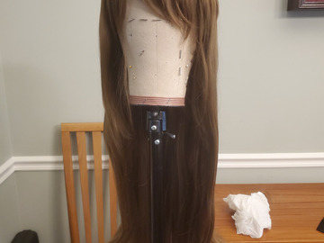 Selling with online payment: Long Brown Wig