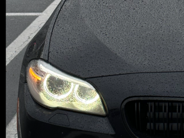 Selling with online payment: Bmw 5 F10 2014 headlight