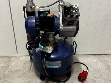 Gebruikte apparatuur: Mr Dental l Durr Dental Compressor 8872 l 2 Cil