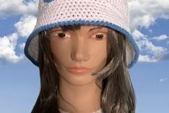 Sale retail: Modèle unique Bob panama au crochet fait main,acrylique