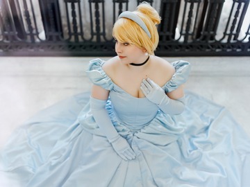 Selling with online payment: Cinderella
