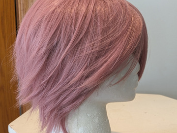 Selling with online payment: Short Dusty Pink Wig (Arda)