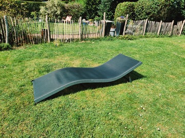 À vendre: Chaise longue design gris - transat