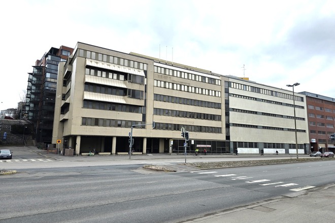 Sörnäisten Rantatie 25 - Taide- ja työtiloja
