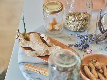 Wellness Session Single: Virtual Herbal Medicine & Supplement Consultation with Dr. Grace