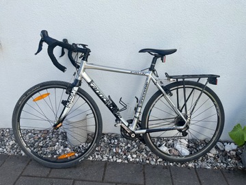 Hyr ut (per day): Cannondale CAADX cyclocross