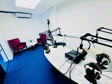 Renting out: Podcast Studio in East London