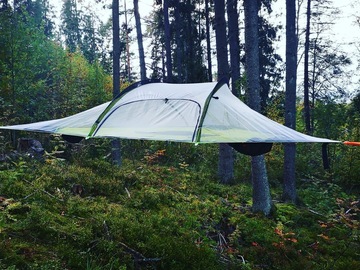 Vuokrataan (päivä): Tentsile Stingray puihin kiinnitettävä teltta