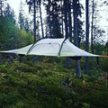Vuokrataan (päivä): Tentsile Stingray puihin kiinnitettävä teltta
