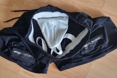 Verkaufen mit Online-Zahlungen: Hose 
