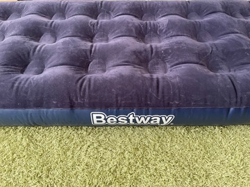 Uthyres (per vecka): Bestway ilmapatja 185x76x28