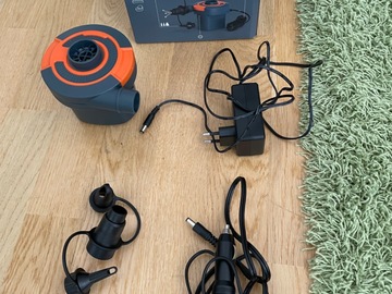 Vuokrataan (viikko): Bestway Sidewinder 12V ilmapatjan sähköpumppu