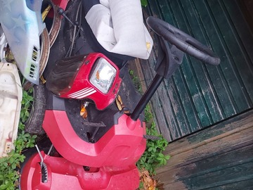 À vendre: Tracteur tondeuse 