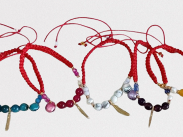 Productos: Pulseras Celestiales Tejidas 
