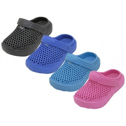 80 Men’s and Women’s Sandals & Kids Crocs