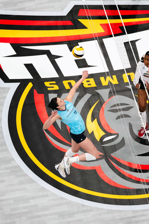 Nona Academy Volleyball Clinic Hosted by Abby Hansen
