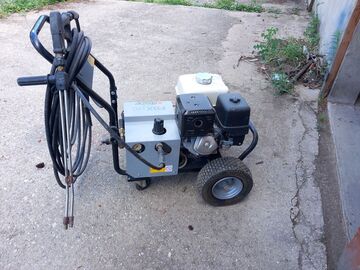 À vendre: Nettoyeur haute pression thermique