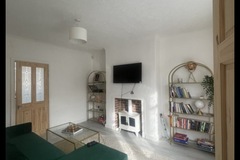 Room Available: Large Single Room - Female - Woodthorpe, Sheffield
