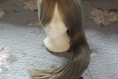 Selling with online payment: Silver Blonde Medium/Long Silky Wig