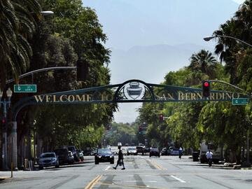 Monthly Rentals (Owner approval required): San Bernardino CA, RV Driveway Parking Near Many Attractions.