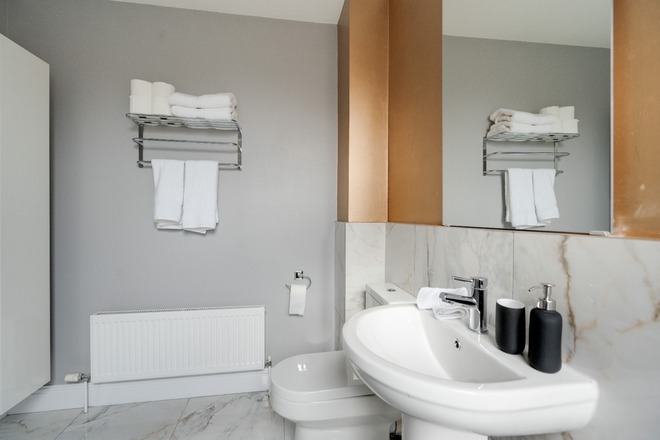 Luxury female co-living - Central Preston