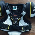 Verkaufen mit Online-Zahlungen: CCM Schulterschutz Super Tacks Youth S