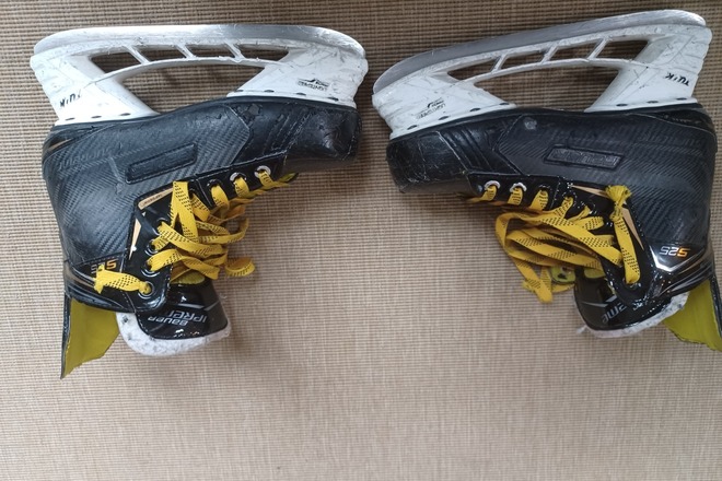 Bauer s25 supreme on sale