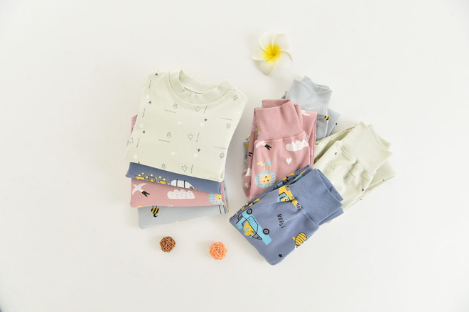 100 SETS - CHILDREN'S CLOTHES 2-PC SET 1-6 YEARS
