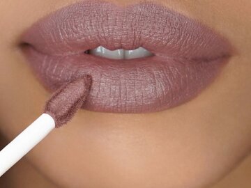 Bulk Lots: Case of 72 L'Oreal Milk & Cookies Liquid Lipstick