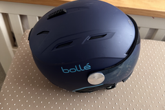 Winter sports: Ski helmet
