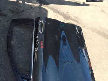 Selling with online payment: 2018 MERCEDES BENZ GLA - (L FRONT) DOOR PANEL