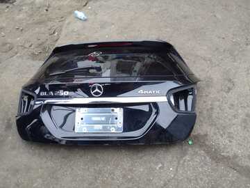 Selling with online payment: 2018 MERCEDES BENZ GLA 250 - LIFTGATE ASSY