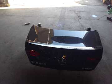 Selling with online payment: 2020 MERCEDES BENZ CLA 250 - TRUNK LID