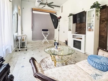 Rental - Per Hour: Studio230