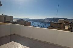 Apartments: Penthouse - Xemxija - 2 bedroom - € 1,000