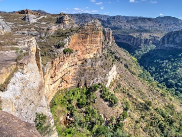 Hiking: One-Day Hike in Isalo | South of Madagascar 