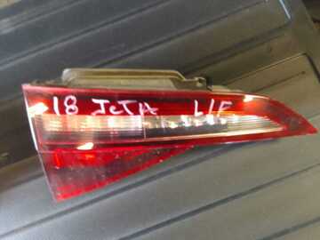 Selling with online payment: 2018 VOLKSWAGEN JETTA - L TAIL LIGHT