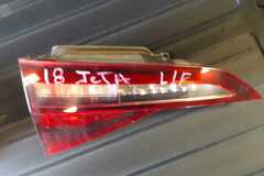 Selling with online payment: 2018 VOLKSWAGEN JETTA - L TAIL LIGHT