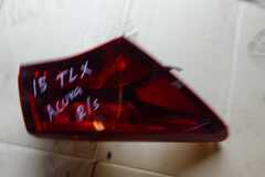 Selling with online payment: 2015 ACUTA TLX - R TAIL LIGHT