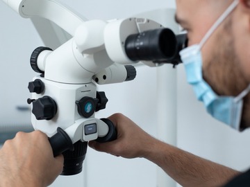 Nieuwe apparatuur: Dentale microscoop 