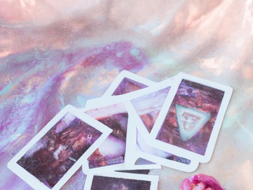 Selling: love messages/oracle  reading 