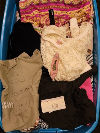 New with tag Lot of 50 Women's Men's Apparel