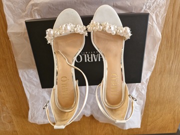 Selling: Like BNIB Harlo Charlotte Heels Size 7.5