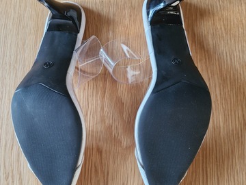 Selling: NEW White Heart Mule Heels Sz 39,
