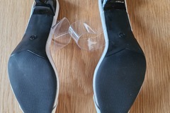 Selling: NEW White Heart Mule Heels Sz 39,